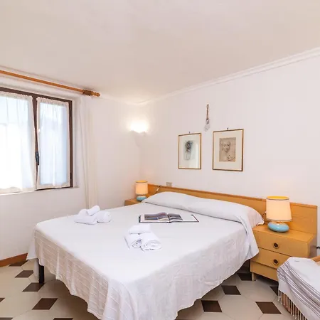 La Lampara House - Happy *